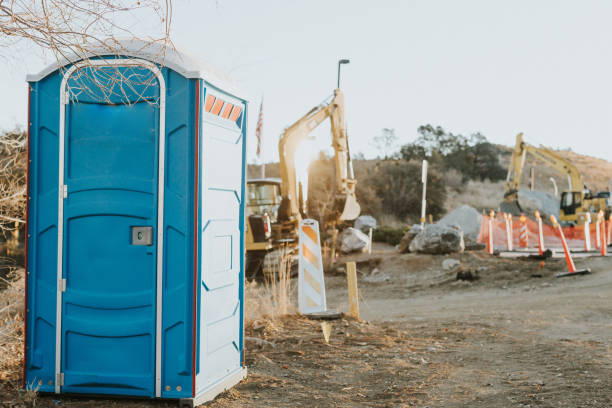 Best Luxury portable toilet rental  in Dale, IN